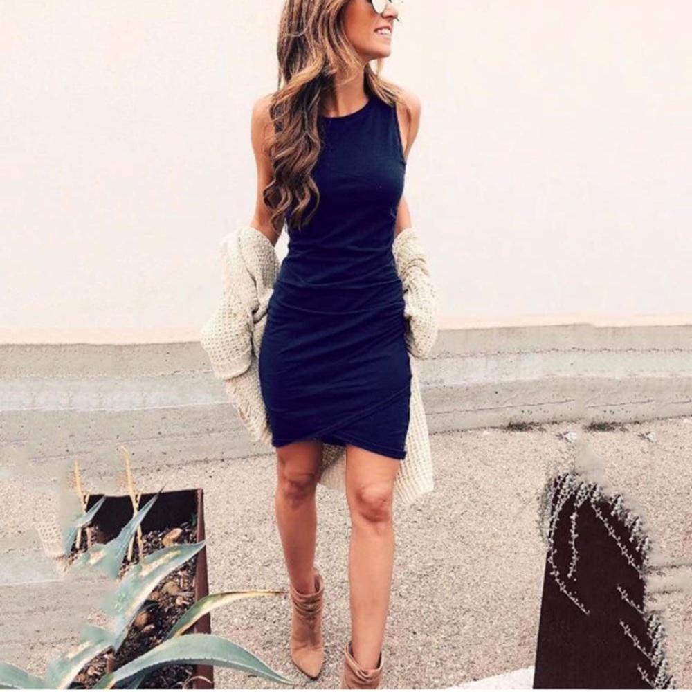 Navy Blue Sleeveless Ruched Mini Dress